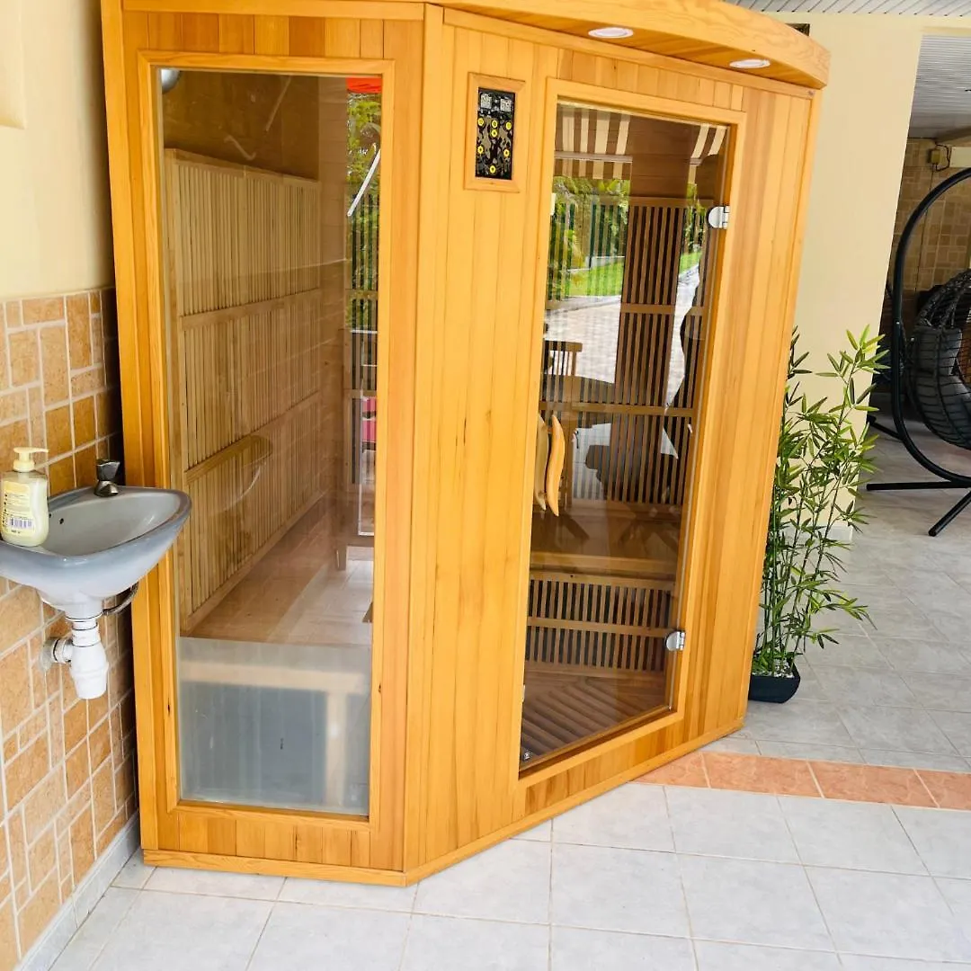 بيت للعطل Villa Red Palmer -Sauna Jacuzzi Gros-Morne